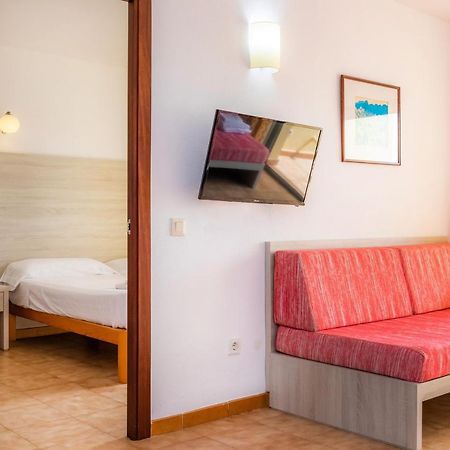 Apto Con Terraza 402 Кала Милор Екстериор снимка