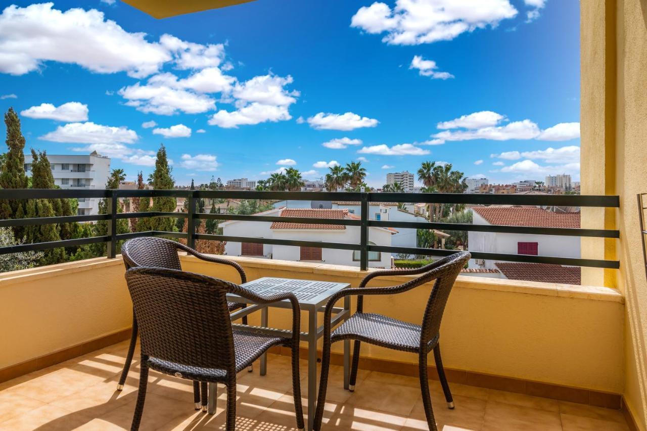 Apto Con Terraza 402 Кала Милор Екстериор снимка